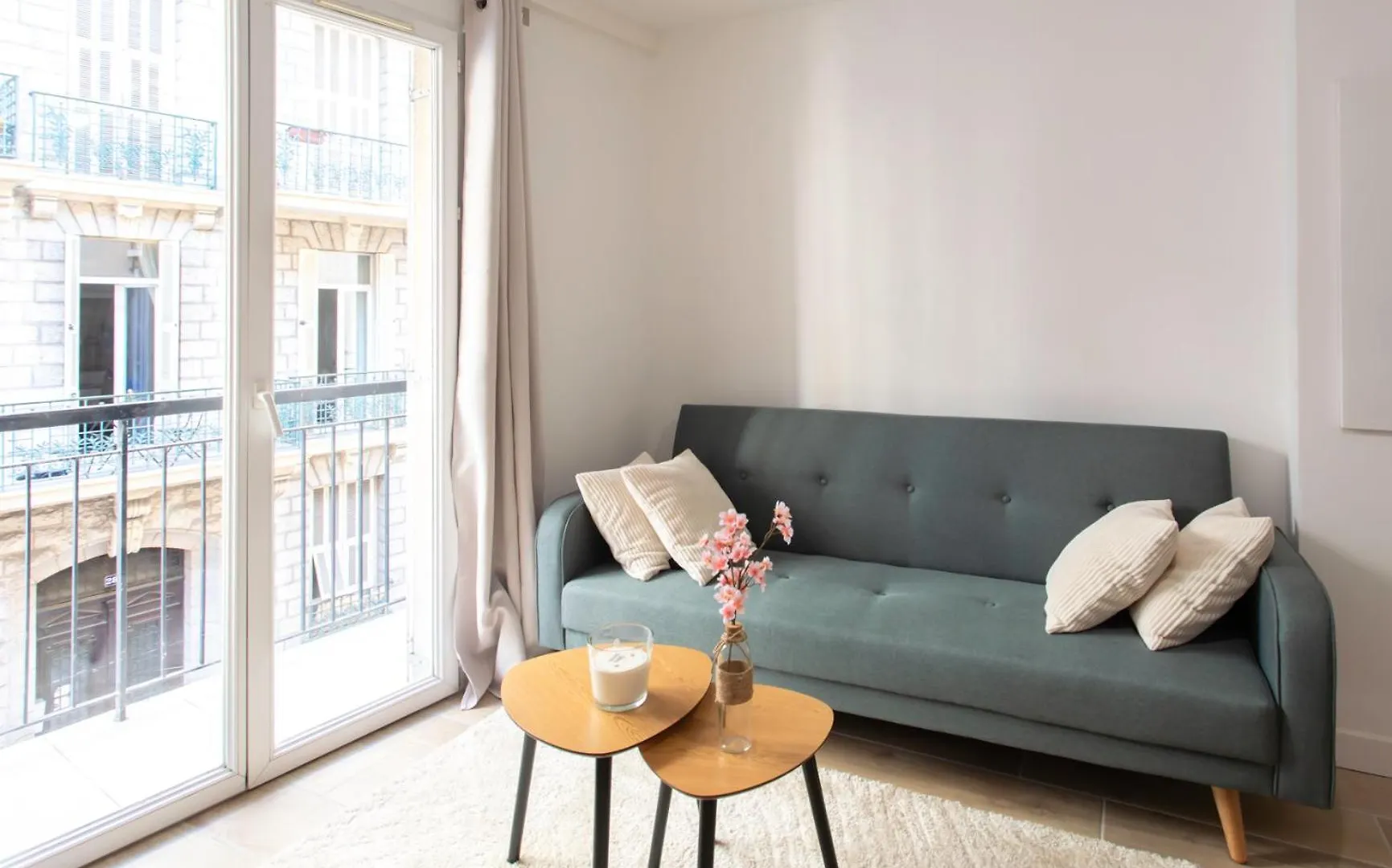 Apartment #58 Logement Clim & Balcon 5Mins Marche De La Mer Nice France